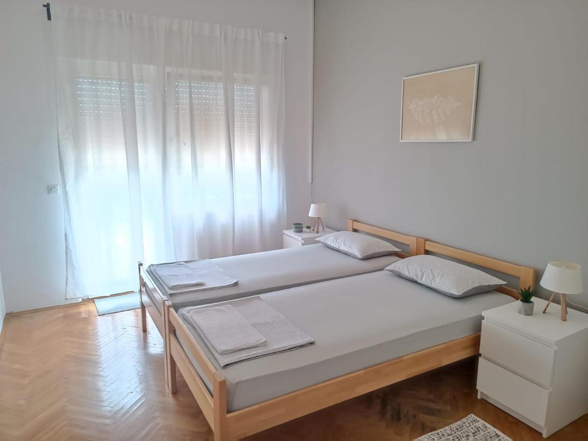 Apartman Simac Okrug Gornji Trogir Exteriör bild